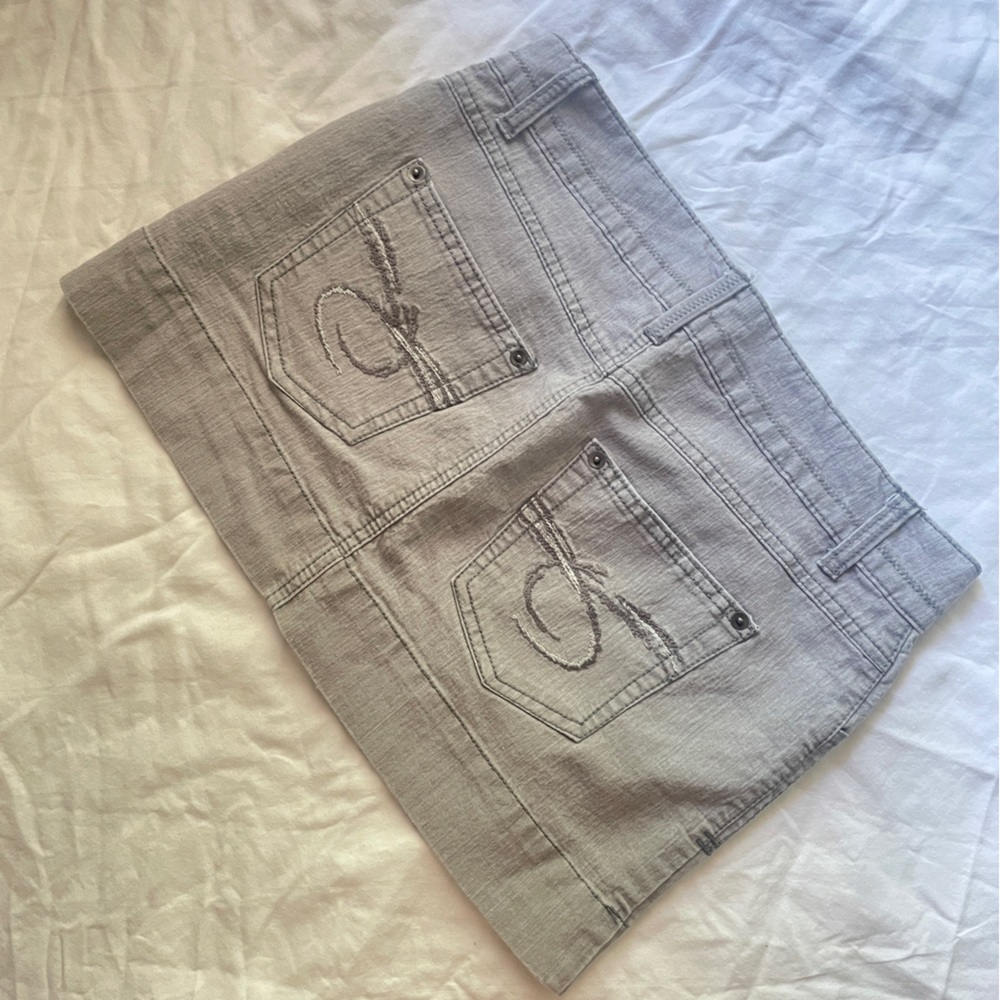 Selling mini skirt 💓